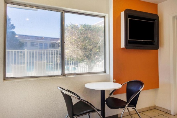 Motel 6-Mojave, CA - Airport image 27