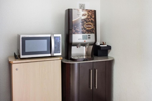 Motel 6-Mojave, CA - Airport image 28